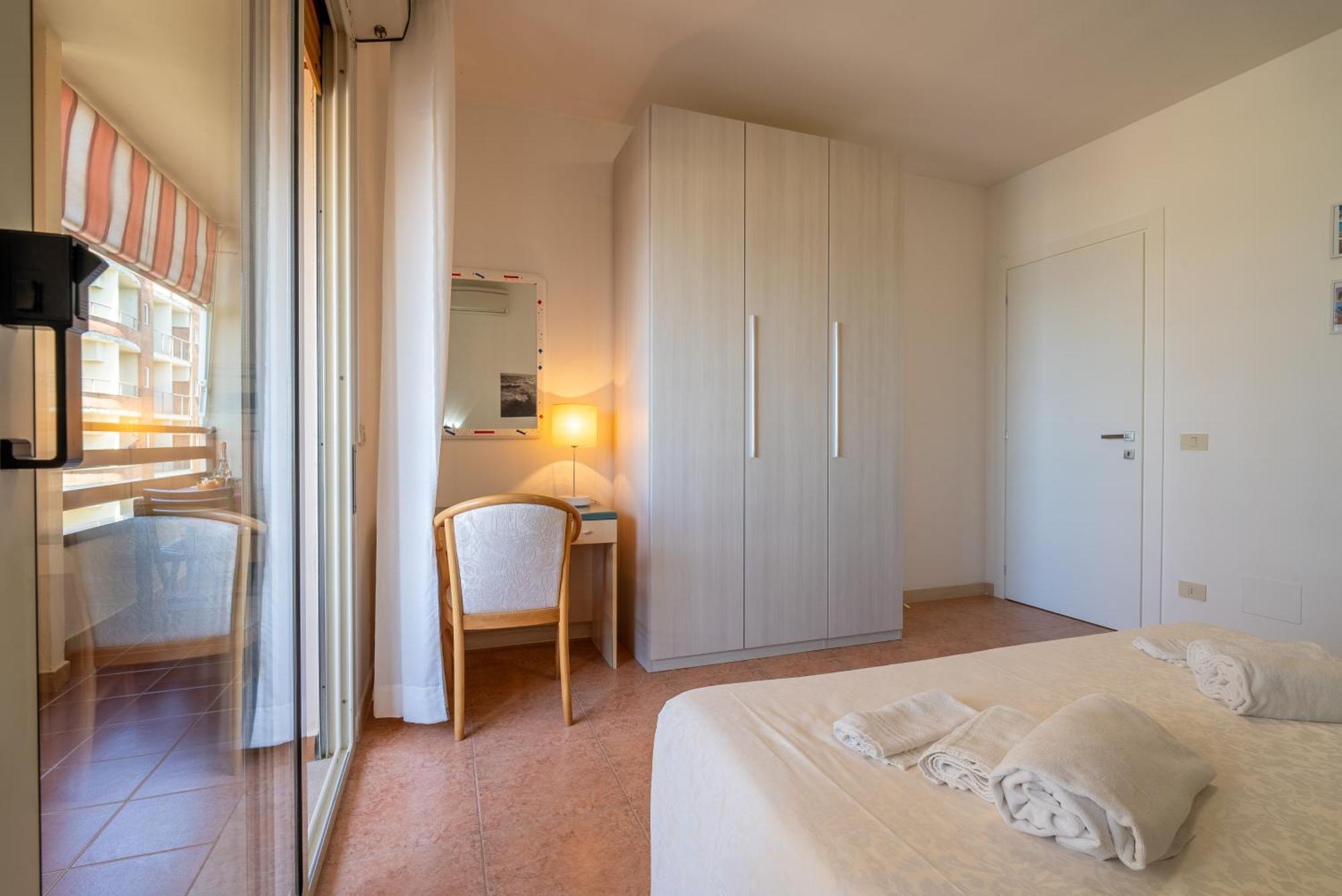 Residence La Rosa Di Nettuno Marina di Grosseto Extérieur photo