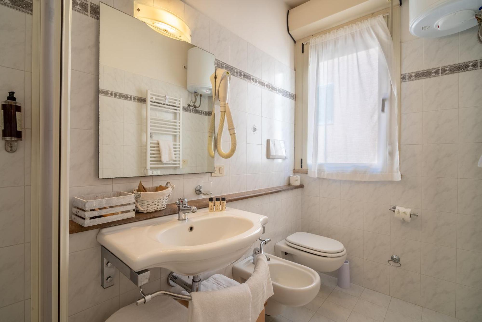 Residence La Rosa Di Nettuno Marina di Grosseto Extérieur photo